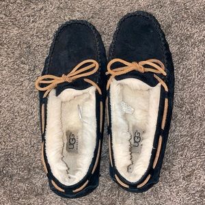 Ugg Dakota slippers